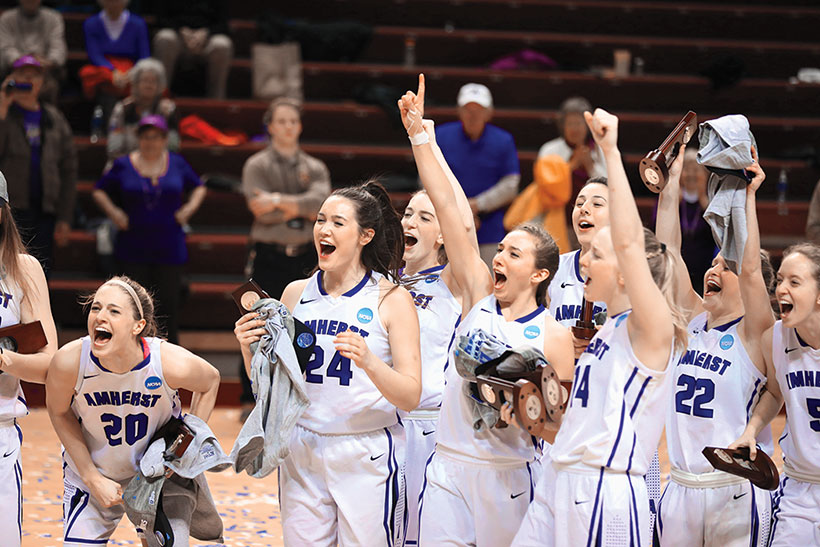 The Big Picture: Women's basketball finishes an undefeated season